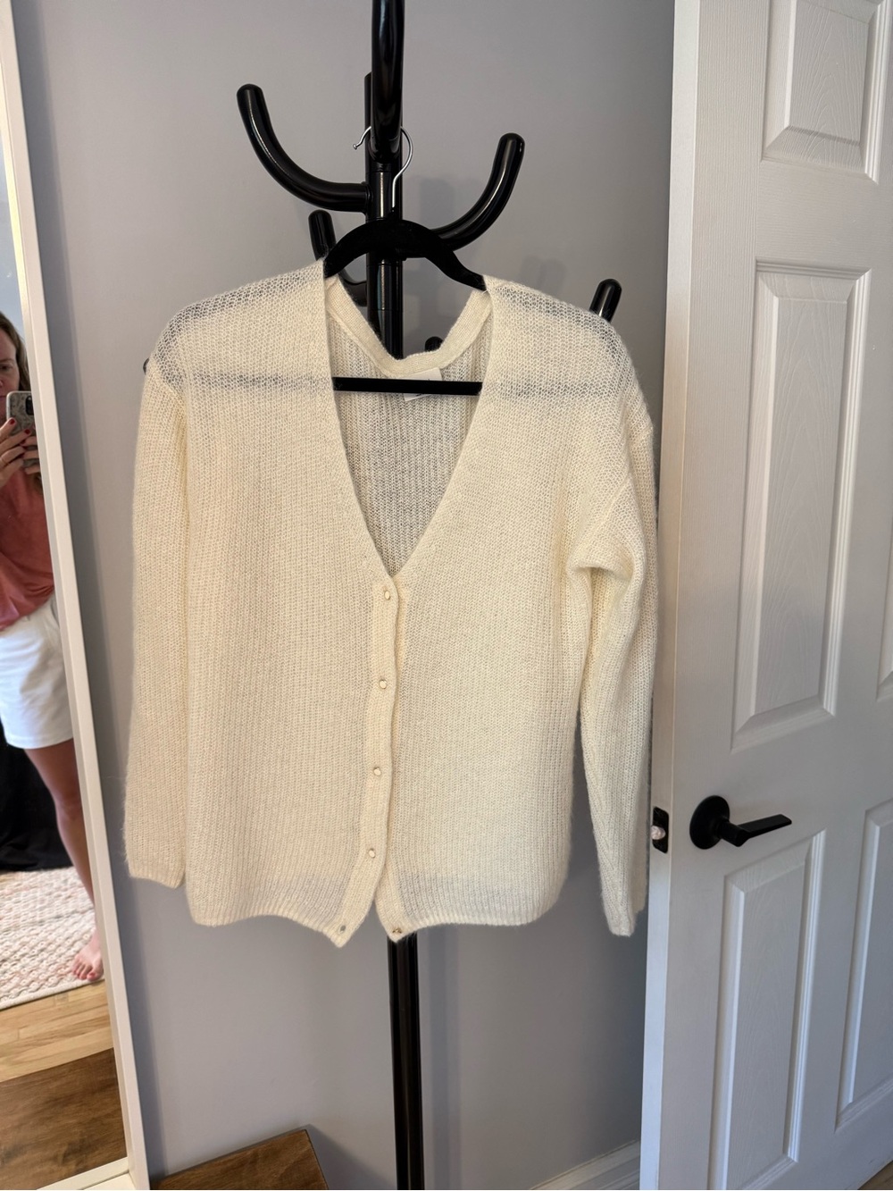 Wilfred Aritzia light cardigan